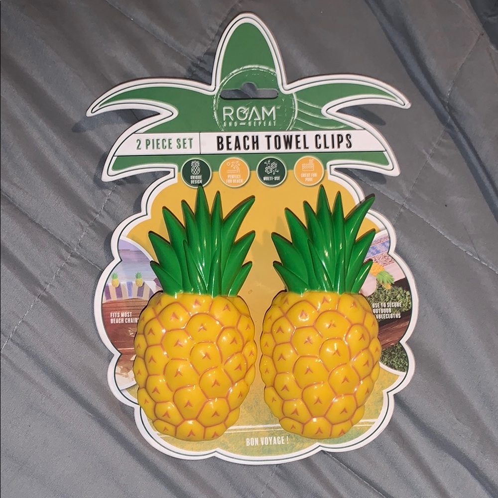 ROAM Pineapple Towel or Tablecloth Clips - Yellow and Green